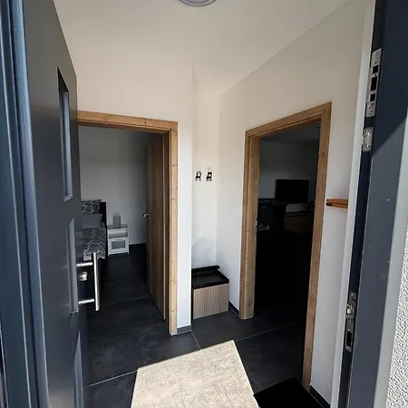 Tiny Lounge Direkt Am Nuerburgring Appartamento *