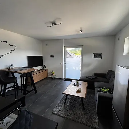 Tiny Lounge Direkt Am Nuerburgring